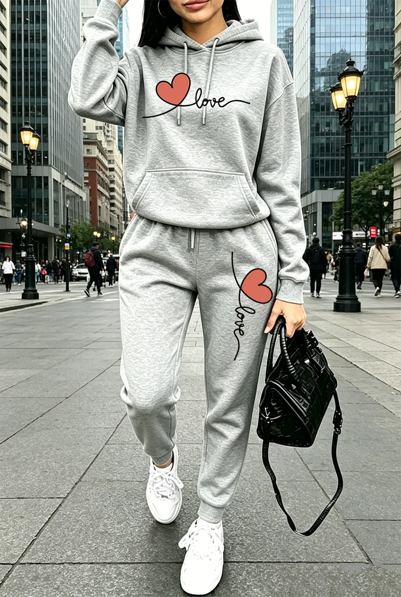 Tuta da donna con stampa, felp - Winter Clothing recensione e prezzo